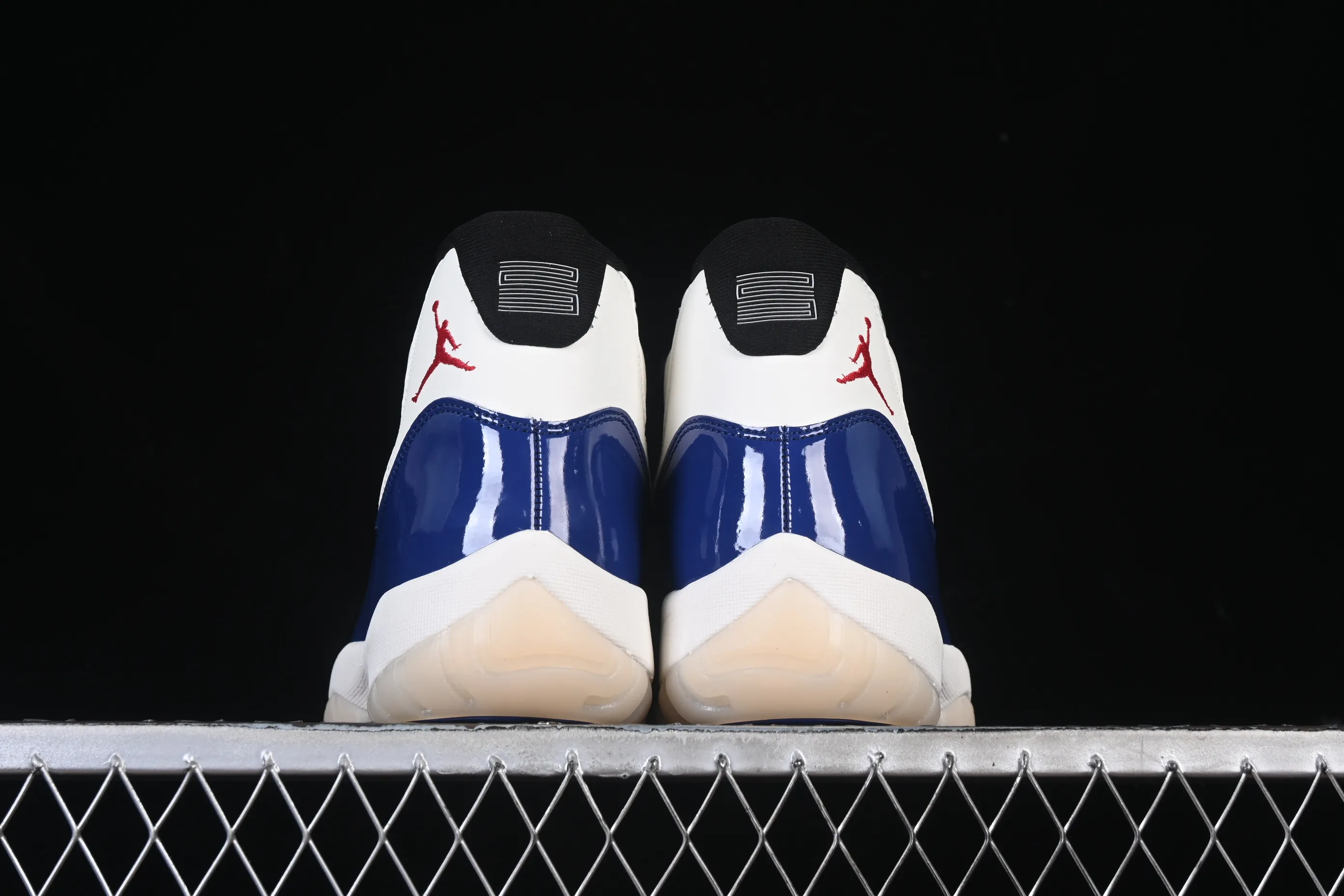 All Categories Air Jordan Jordan Series Basketball Shoes Air Jordan 11 F Version Air Jordan 11 Retro "Rare Air" AJ11 Joe 11 Royal Blue Real Standard Real Carbon High Top Basketball Shoes IH0296-400